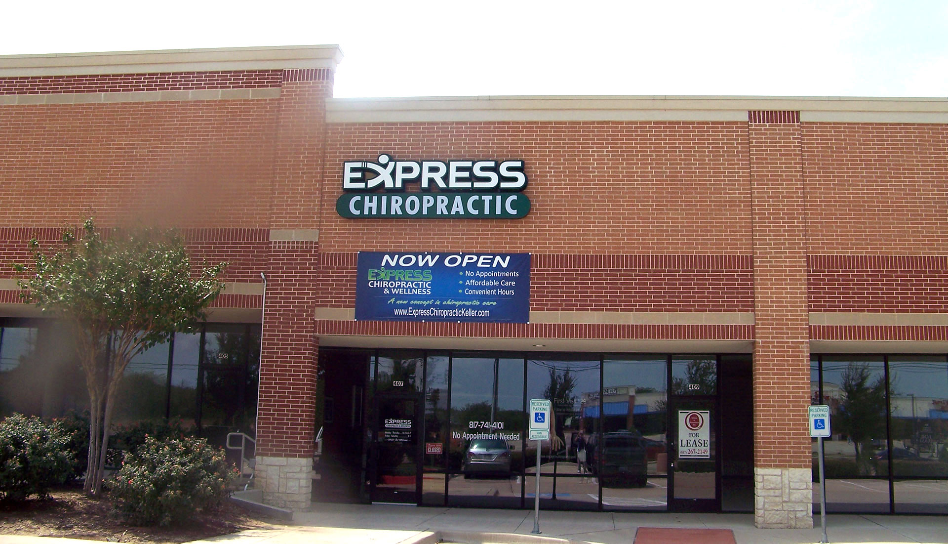 Keller Express Chiropractic Clinic Outside View